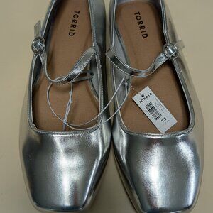 Torrid Sliver Square Toe Flats Women Size 9.5